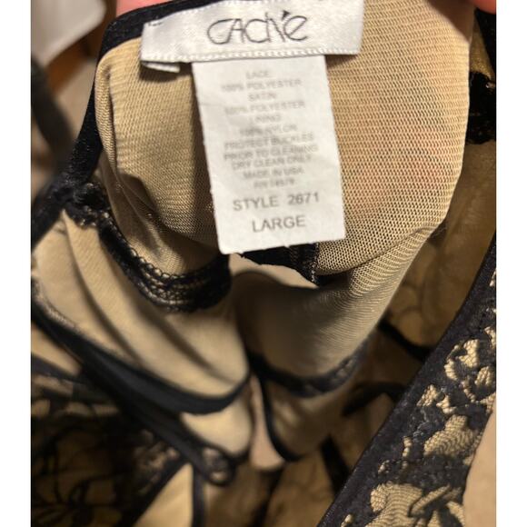 Cache Black Lace Floral Overlay Nude Mesh V Neck Halter Rhinestone Buckle Sz L - Picture 7 of 7